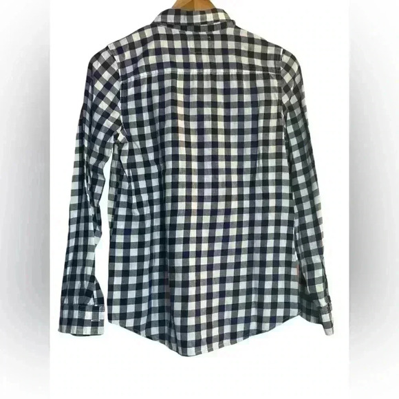 Set of 2 Old Navy Women’s 100% Cotton Plaid Flannel Long Sleeve Shirts Small‎ - Picture 3 of 16